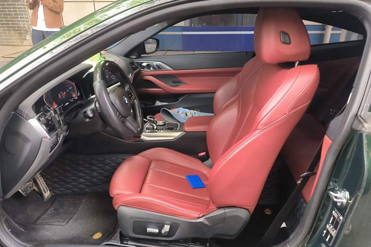 Used BMW 4 Series 2022 Second Facelift 430i M Sport Night Edition Package Left Front Seat
