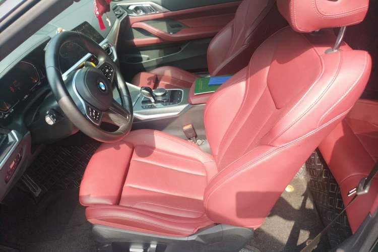 Used BMW 4 Series 2022 Second Facelift 430i Convertible M Sport Night Edition Package Left Front Seat