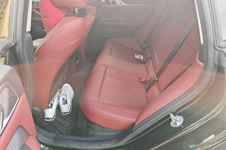 Used BMW 4 Series 2022 425i Gran Coupe M Sport Package Left Rear Seat