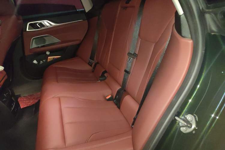 Used BMW 4 Series 2022 425i Gran Coupe M Sport Package Left Rear Seat