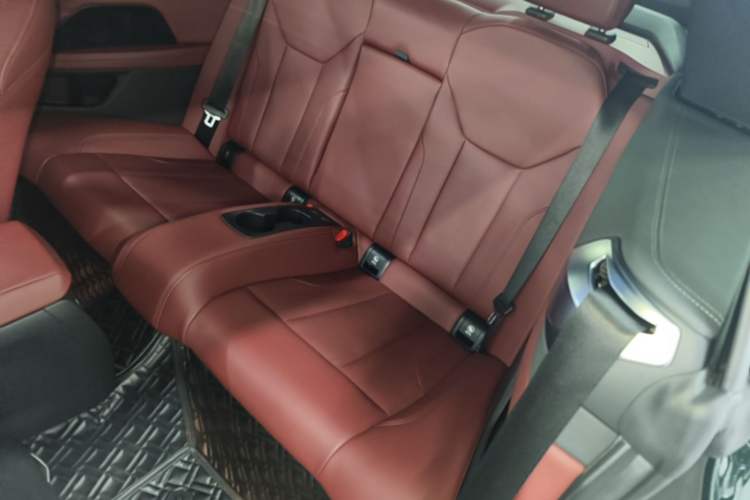 Used BMW 4 Series 2022 Revised 425i Convertible M Sport Night Edition Package Left Rear Seat