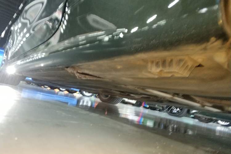 Used BMW 4 Series 2022 425i Convertible M Sport Package Left Side Sill
