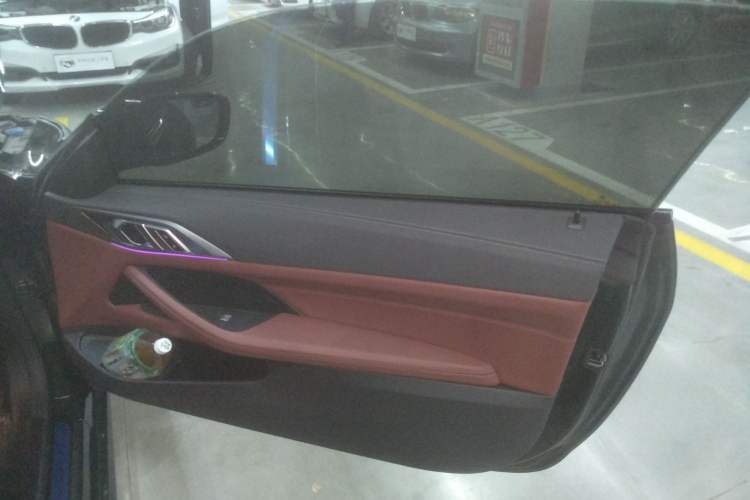 Used BMW 4 Series 2022 425i M Sport Package Right Front Door Interior