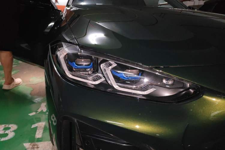 Used BMW 4 Series 2022 430i Convertible M Sport Night Edition Package Right Front Headlight