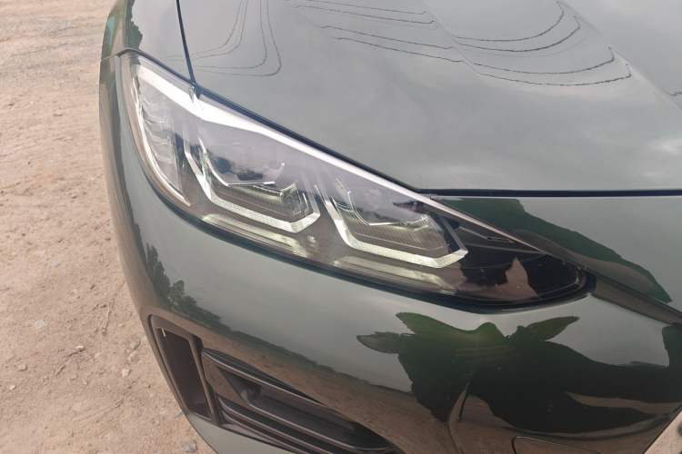 Used BMW 4 Series 2022 425i Gran Coupe M Sport Package Right Front Headlight