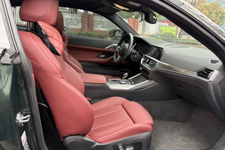 Used BMW 4 Series 2022 Revised 425i M Sport Night Edition Package Right Front Seat