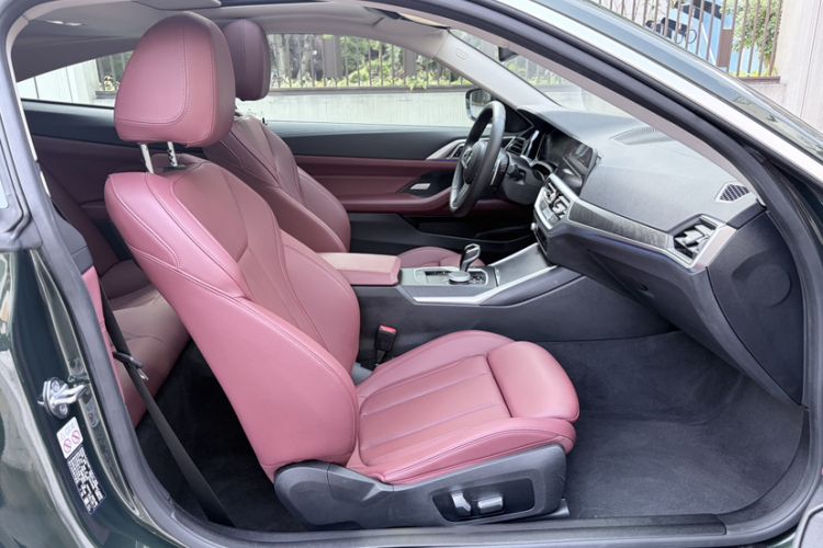 Used BMW 4 Series 2022 425i M Sport Package Right Front Seat