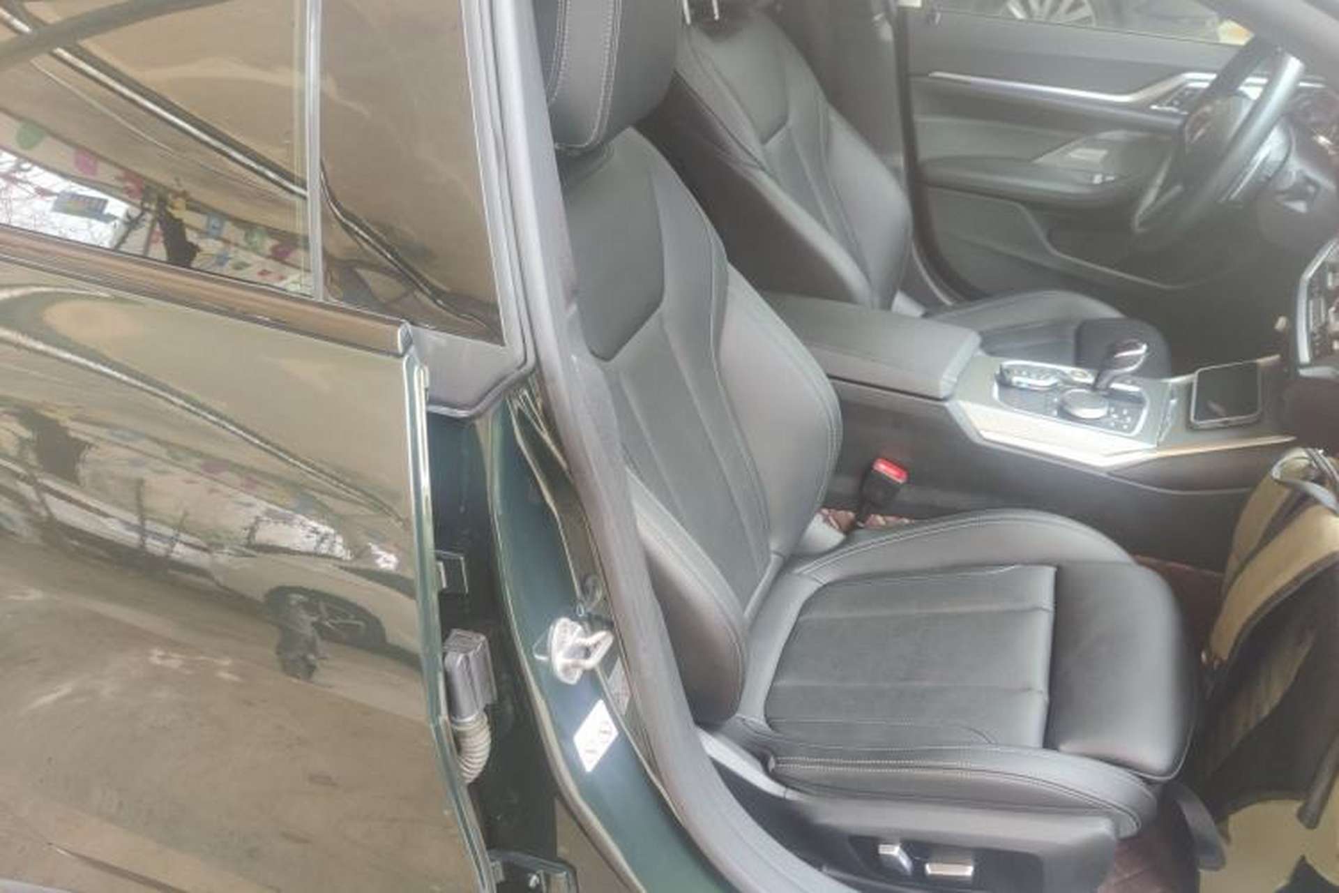 Used BMW 4 Series 2022 425i Gran Coupe M Sport Night Edition Right Front Seat