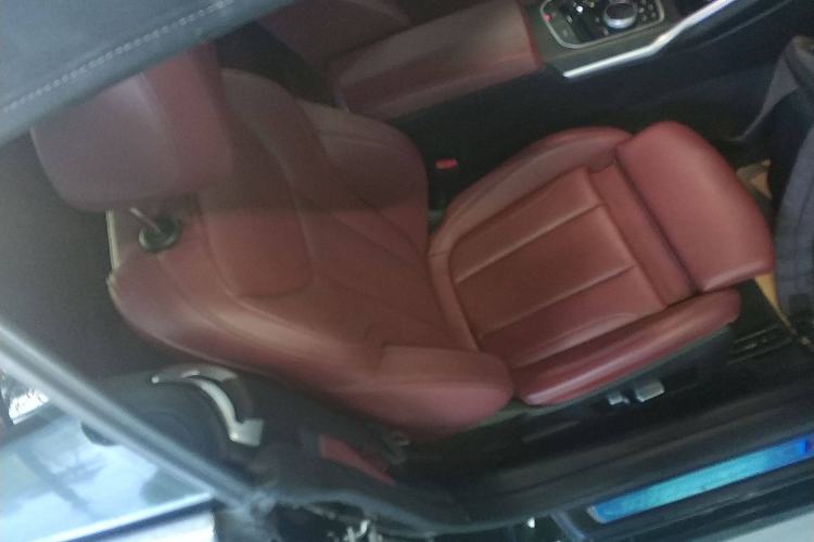 Used BMW 4 Series 2022 425i Convertible M Sport Package Right Front Seat