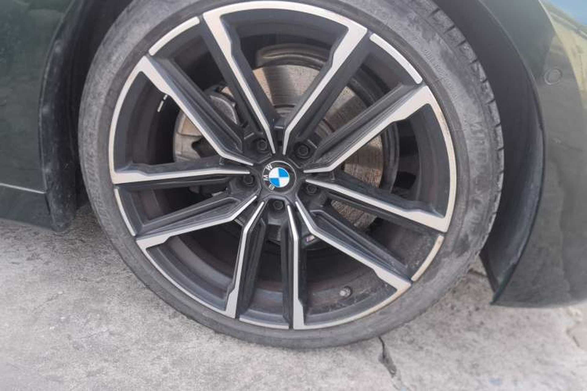 Used BMW 4 Series 2022 430i M Sport Night Edition Package Right Front Wheel Hub