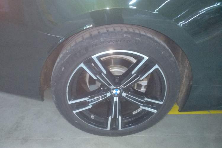 Used BMW 4 Series 2022 425i M Sport Package Right Rear Wheel Hub