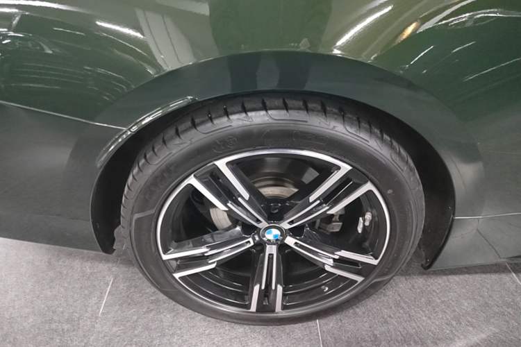 Used BMW 4 Series 2022 425i M Sport Package Right Rear Wheel Hub
