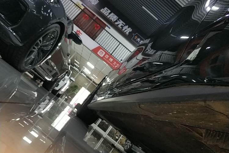 Used BMW 4 Series 2022 425i Gran Coupe M Sport Night Edition Right Side Sill