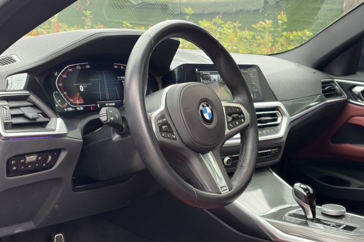 Used BMW 4 Series 2022 Revised 425i M Sport Night Edition Package Steering Wheel