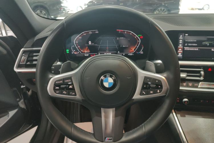 Used BMW 4 Series 2022 430i Convertible M Sport Night Edition Package Steering Wheel