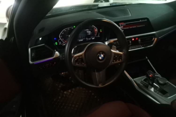 Used BMW 4 Series 2022 Revised 425i M Sport Night Edition Package Steering Wheel