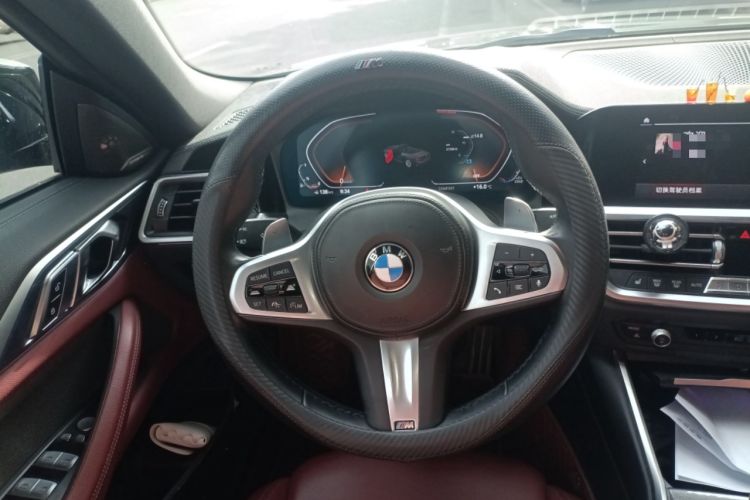 Used BMW 4 Series 2022 Second Facelift 430i Convertible M Sport Night Edition Package Steering Wheel