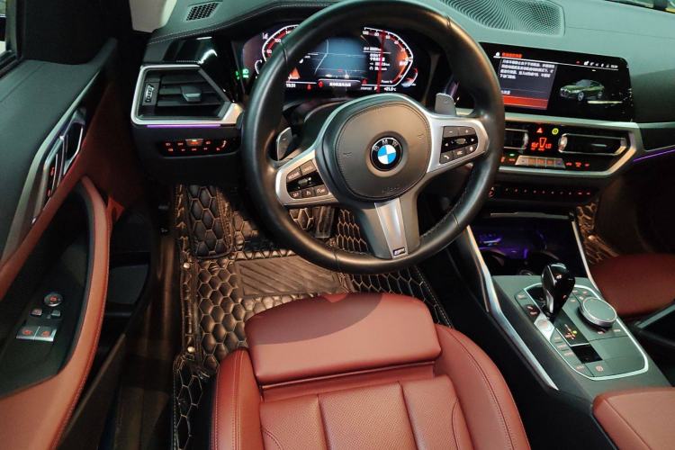 Used BMW 4 Series 2022 425i M Sport Package Steering Wheel