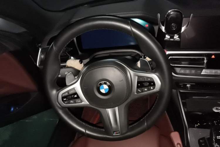 Used BMW 4 Series 2022 430i Convertible M Sport Night Edition Package Steering Wheel