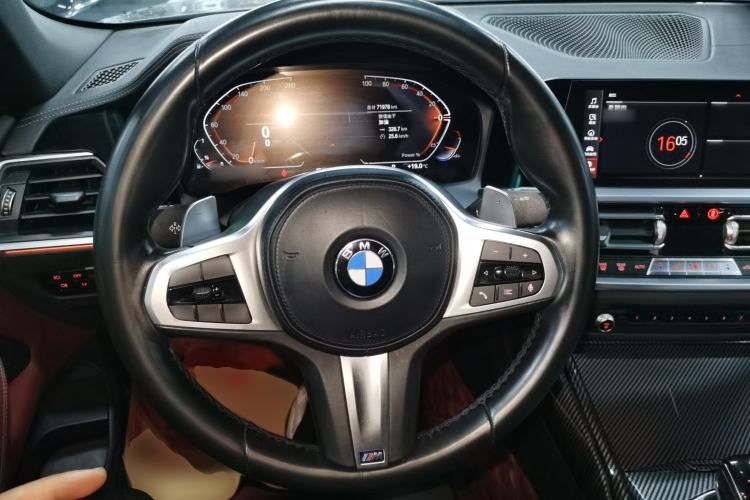 Used BMW 4 Series 2022 425i Convertible M Sport Package Steering Wheel