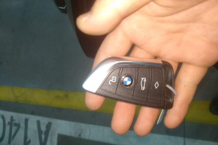 Used BMW 4 Series 2022 425i M Sport Package Vehicle Key
