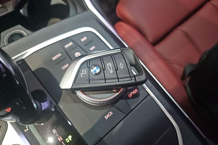 Used BMW 4 Series 2022 425i Gran Coupe M Sport Package Vehicle Key
