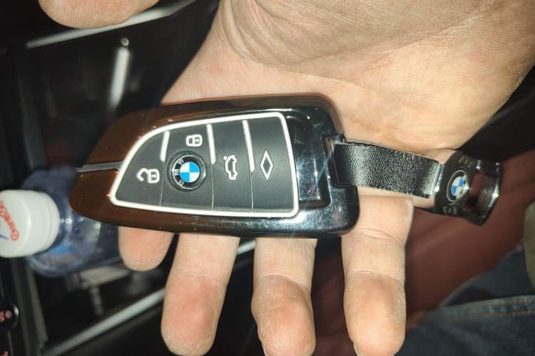 Used BMW 4 Series 2022 425i Gran Coupe M Sport Package Vehicle Key