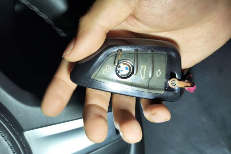 Used BMW 4 Series 2022 430i Convertible M Sport Night Edition Package Vehicle Key