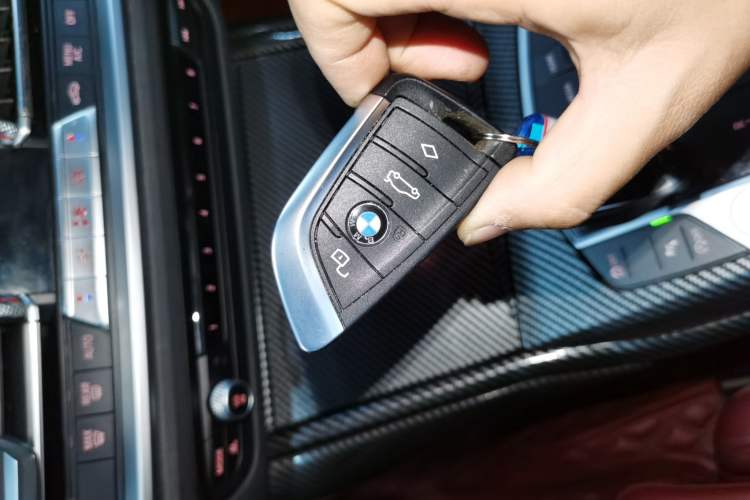 Used BMW 4 Series 2022 425i Convertible M Sport Package Vehicle Key