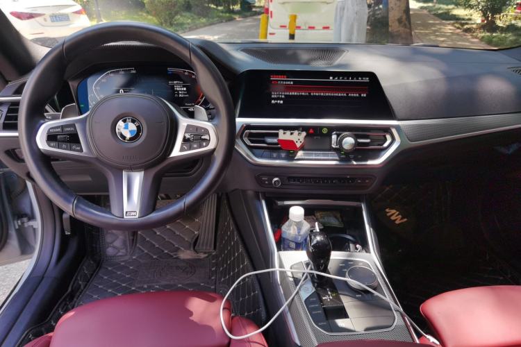 Used BMW 4 Series 2022 425i Gran Coupe M Sport Night Edition Center Console