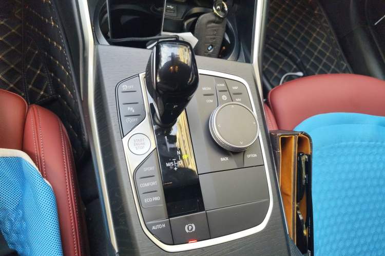 Used BMW 4 Series 2022 425i M Sport Package Gear Lever