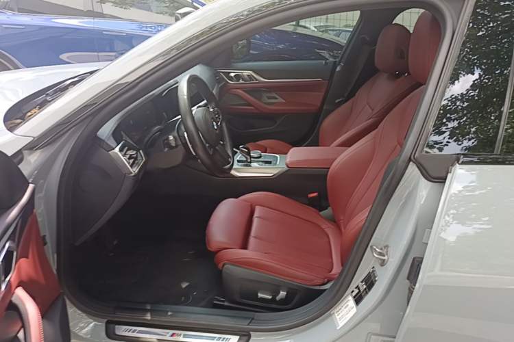 Used BMW 4 Series 2022 425i Gran Coupe M Sport Night Edition Left Front Seat