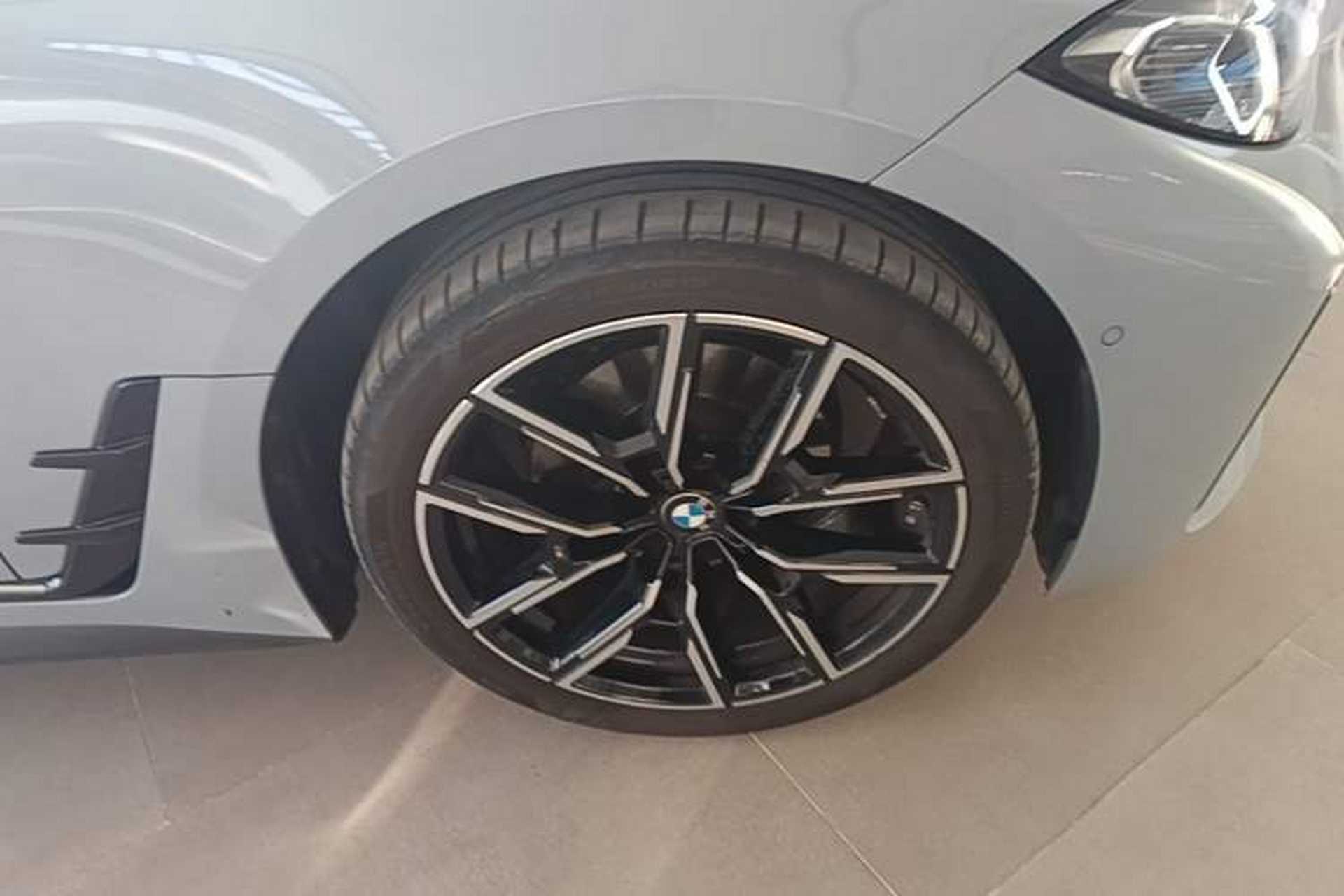 Used BMW 4 Series 2022 425i Gran Coupe M Sport Night Edition Right Front Wheel Hub