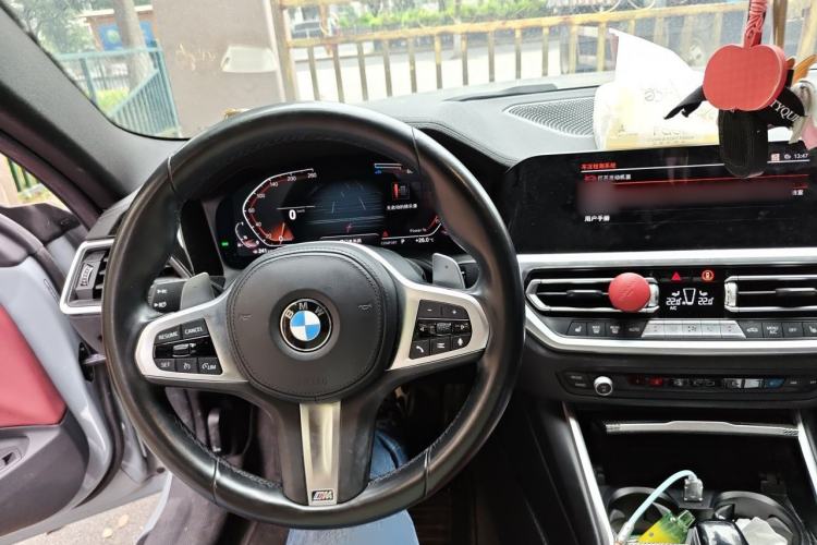 Used BMW 4 Series 2022 Revised 425i M Sport Night Edition Package Steering Wheel