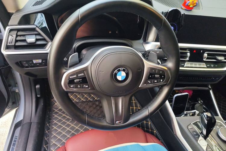 Used BMW 4 Series 2022 425i M Sport Package Steering Wheel