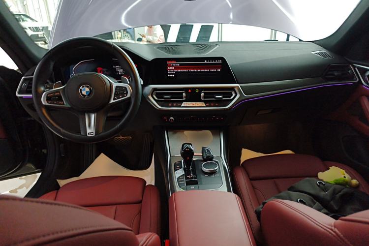 Used BMW 4 Series 2022 425i Gran Coupe M Sport Night Edition Center Console