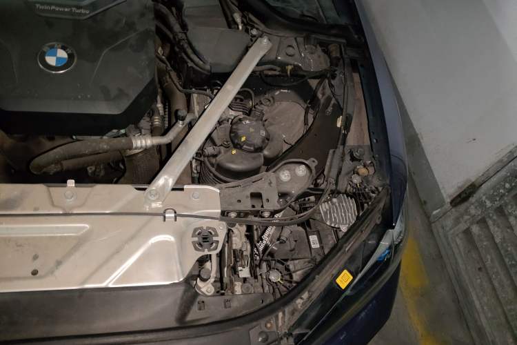 Used BMW 4 Series 2022 425i Gran Coupe M Sport Night Edition Engine Bay Left