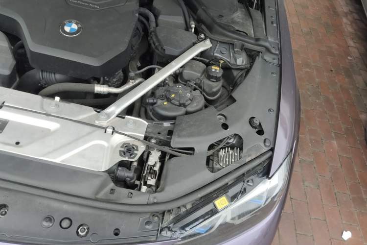 Used BMW 4 Series 2022 430i Gran Coupe M Sport Night Edition Engine Bay Left