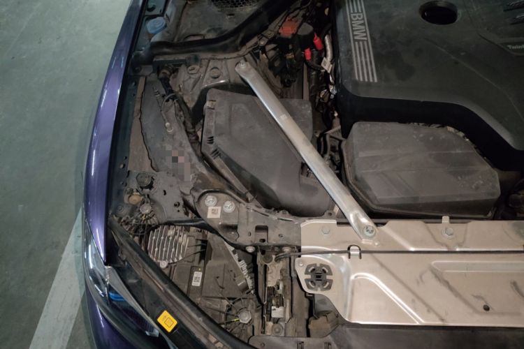 Used BMW 4 Series 2022 425i Gran Coupe M Sport Night Edition Engine Bay Right