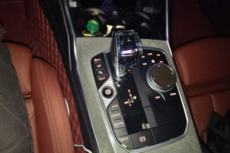 Used BMW 4 Series 2022 Second Facelift 430i M Sport Night Edition Package Gear Lever