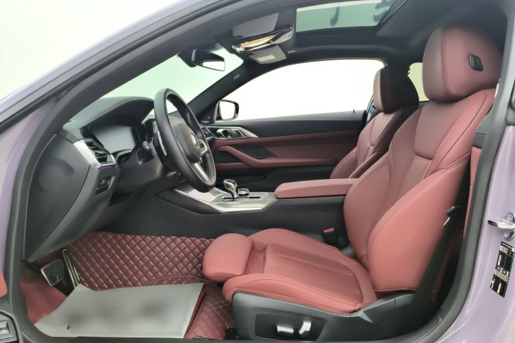 Used BMW 4 Series 2022 Second Facelift 430i M Sport Night Edition Package Interior 2