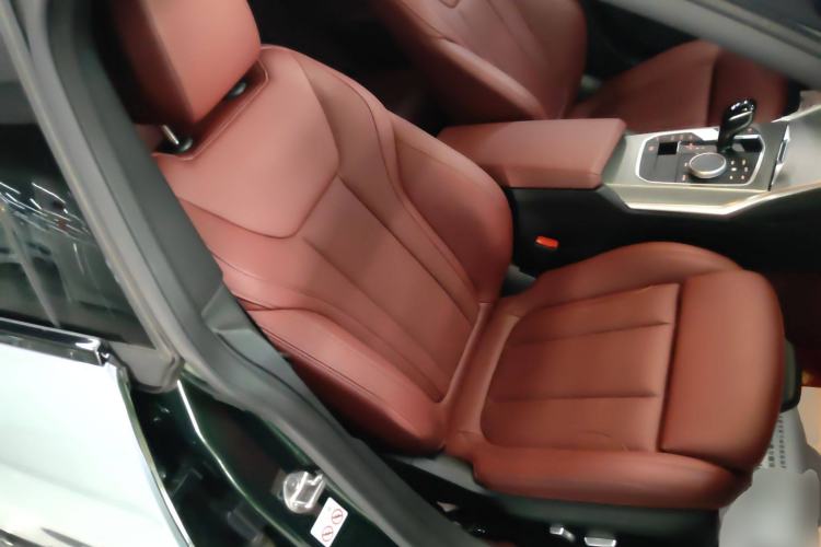 Used BMW 4 Series 2022 425i Gran Coupe M Sport Night Edition Right Front Seat