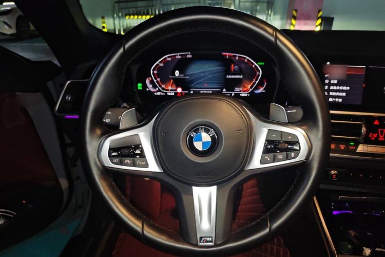 Used BMW 4 Series 2022 Second Facelift 430i M Sport Night Edition Package Steering Wheel
