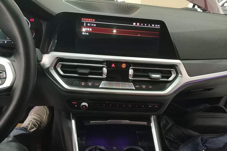 Used BMW 4 Series 2022 425i Gran Coupe M Sport Package Audio And AC Panel