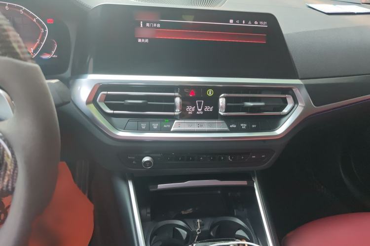 Used BMW 4 Series 2022 425i Convertible M Sport Package Audio And AC Panel