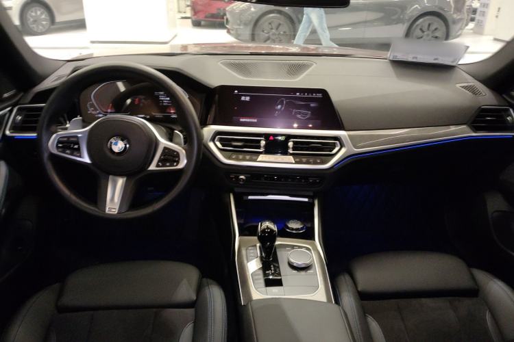 Used BMW 4 Series 2022 430i Gran Coupe M Sport Night Edition Center Console