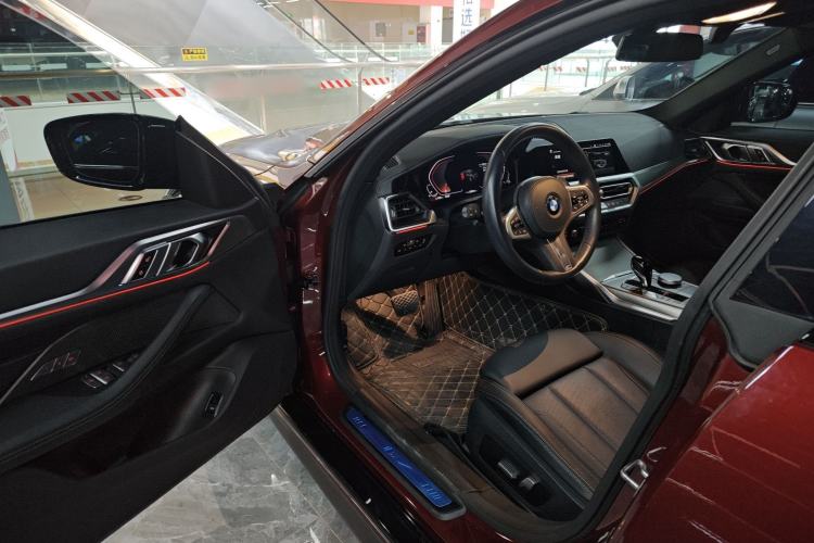 Used BMW 4 Series 2022 425i Gran Coupe M Sport Night Edition Driver Seat