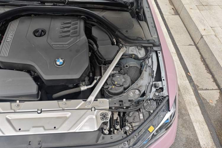 Used BMW 4 Series 2022 425i Gran Coupe M Sport Night Edition Engine Bay Left