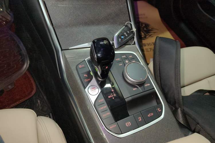 Used BMW 4 Series 2022 430i Convertible M Sport Night Edition Package Gear Lever