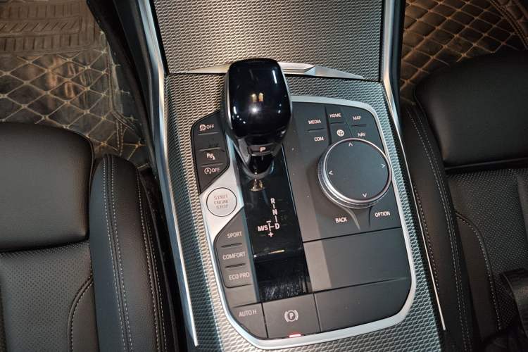 Used BMW 4 Series 2022 425i Gran Coupe M Sport Night Edition Gear Lever
